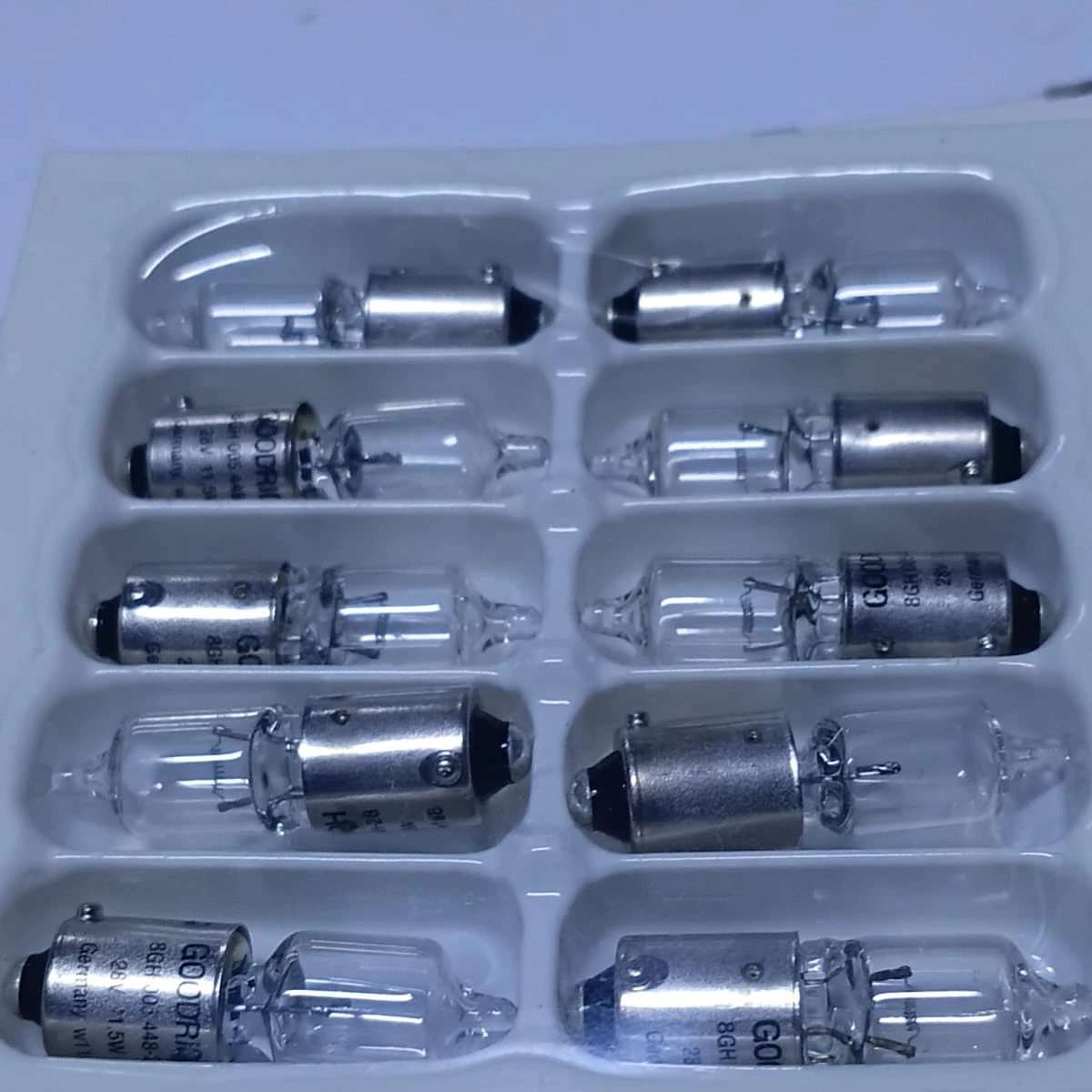 Miniature Halogen Cockpit Indicator Lamp (10-Pack Blister) 8GH005448-28