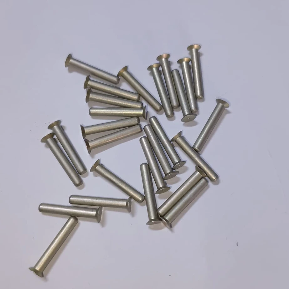 Solid Rivet, 100° Countersunk Precision Head