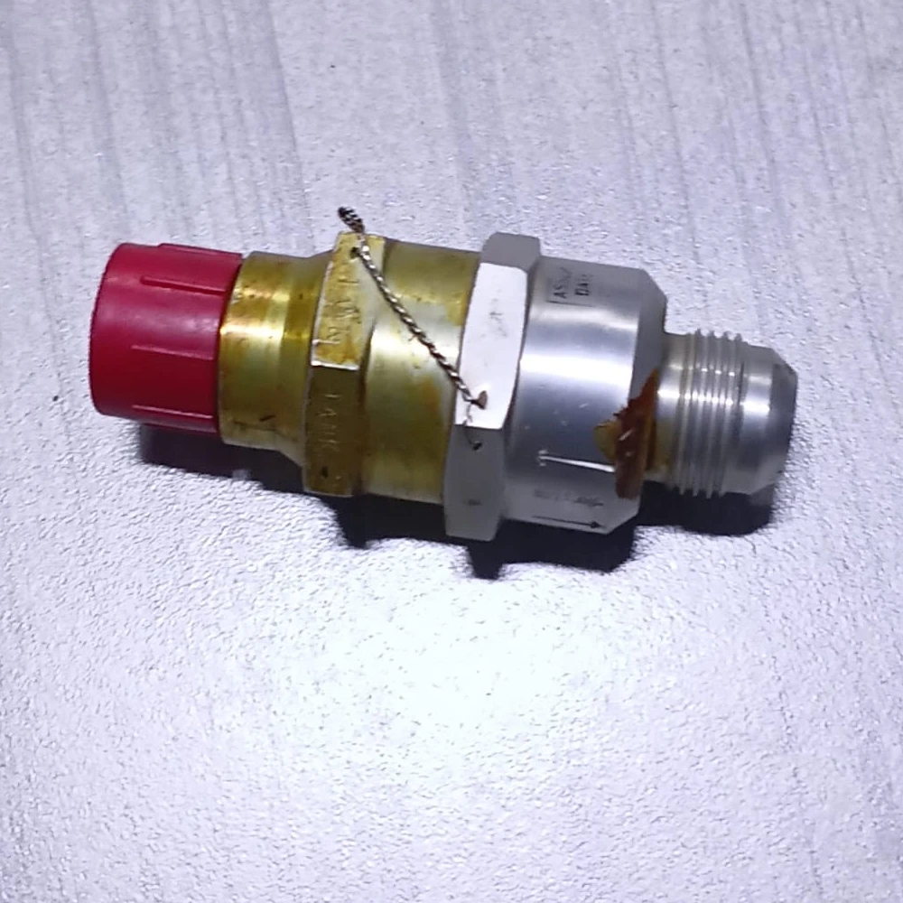  Hydraulic Check Valve, Inline Fluid Line 2770002-101