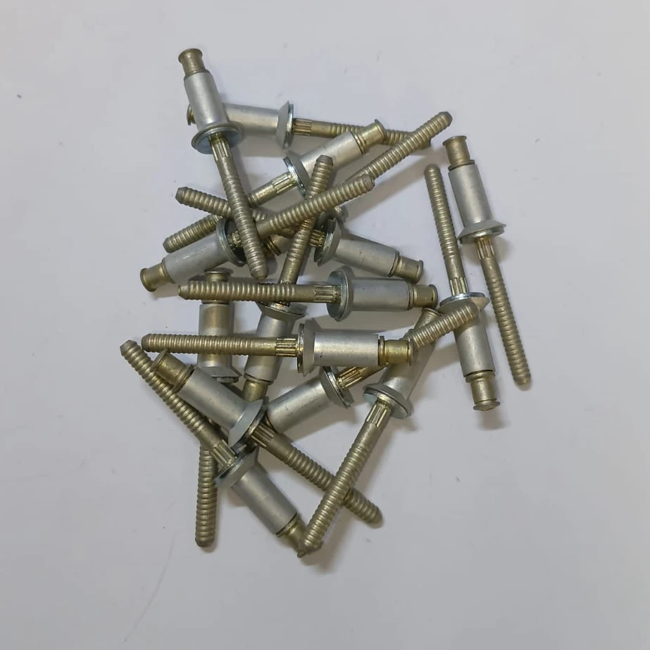 CherryMAX® Blind Rivet, Oversize 100° Countersunk Head CR3242-6-5