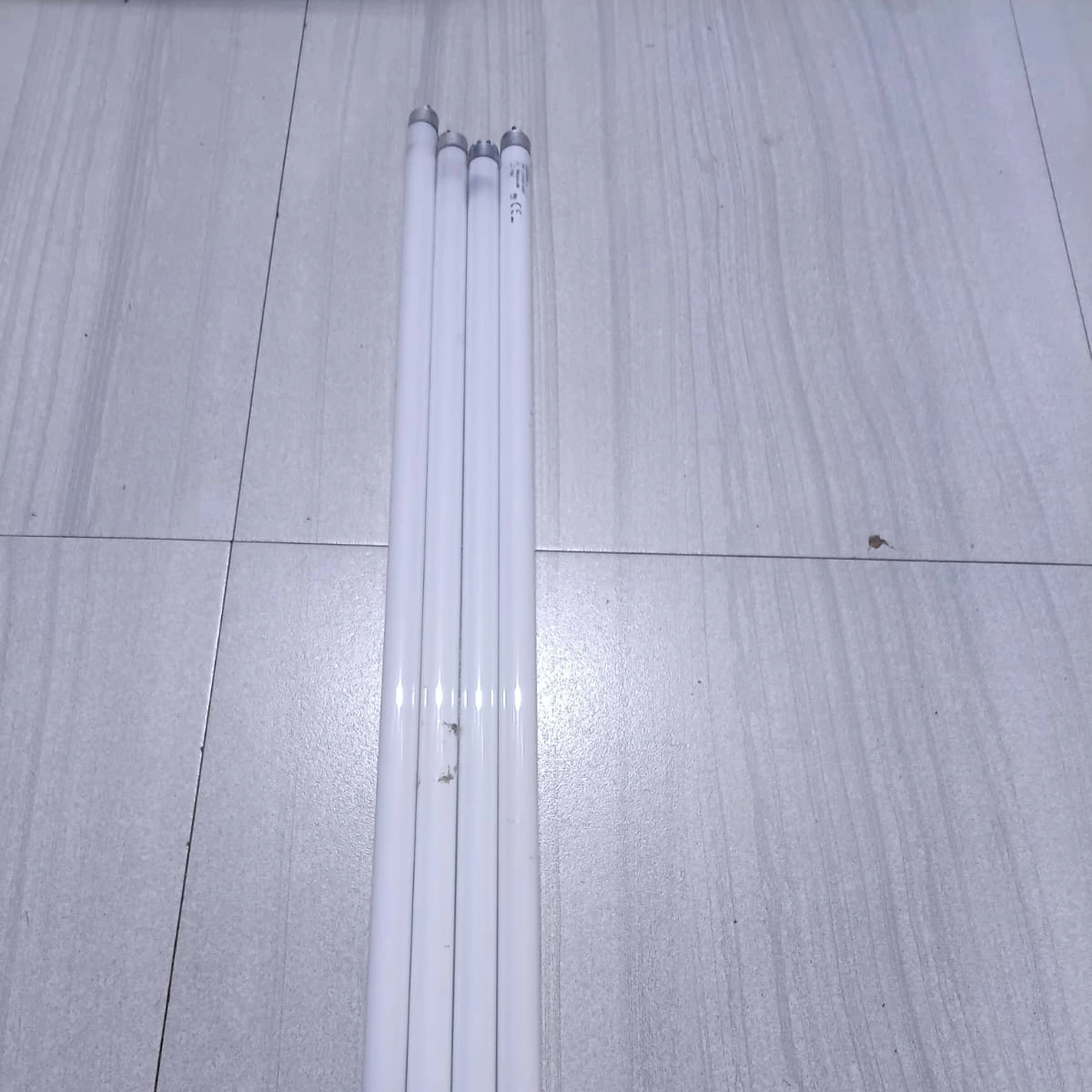 Aircraft Cabin T5 Fluorescent Tube (13W) TL 13W/827