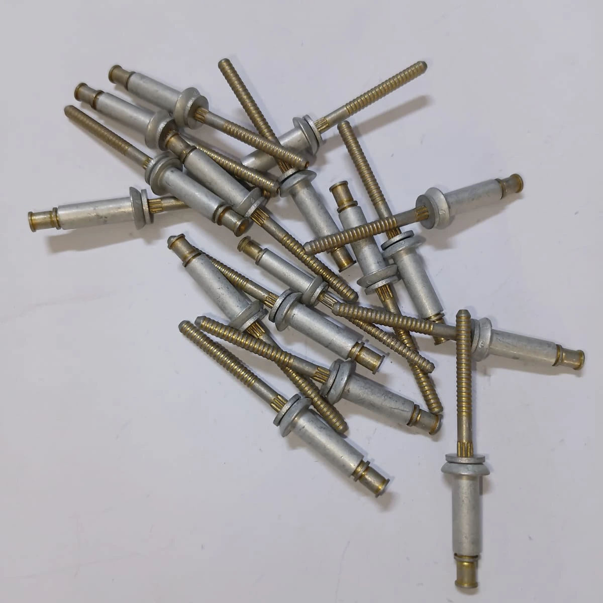  CherryMAX® Blind Rivet, Nominal Universal Head CR3213-6-3