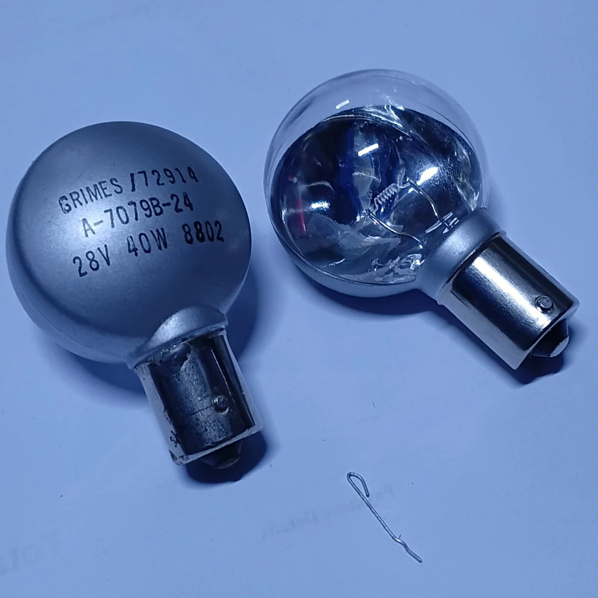 Aircraft De-Ice Shield Reflector Bowl Lamp (28V 40W)  A-7079B-24