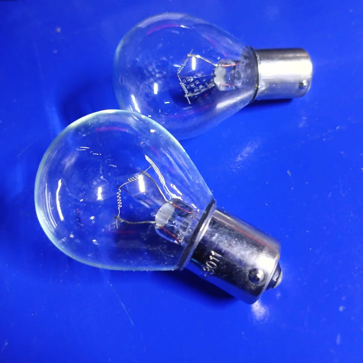 Incandescent Aircraft Cockpit Utility Lamp (2-Pack) 3011 (