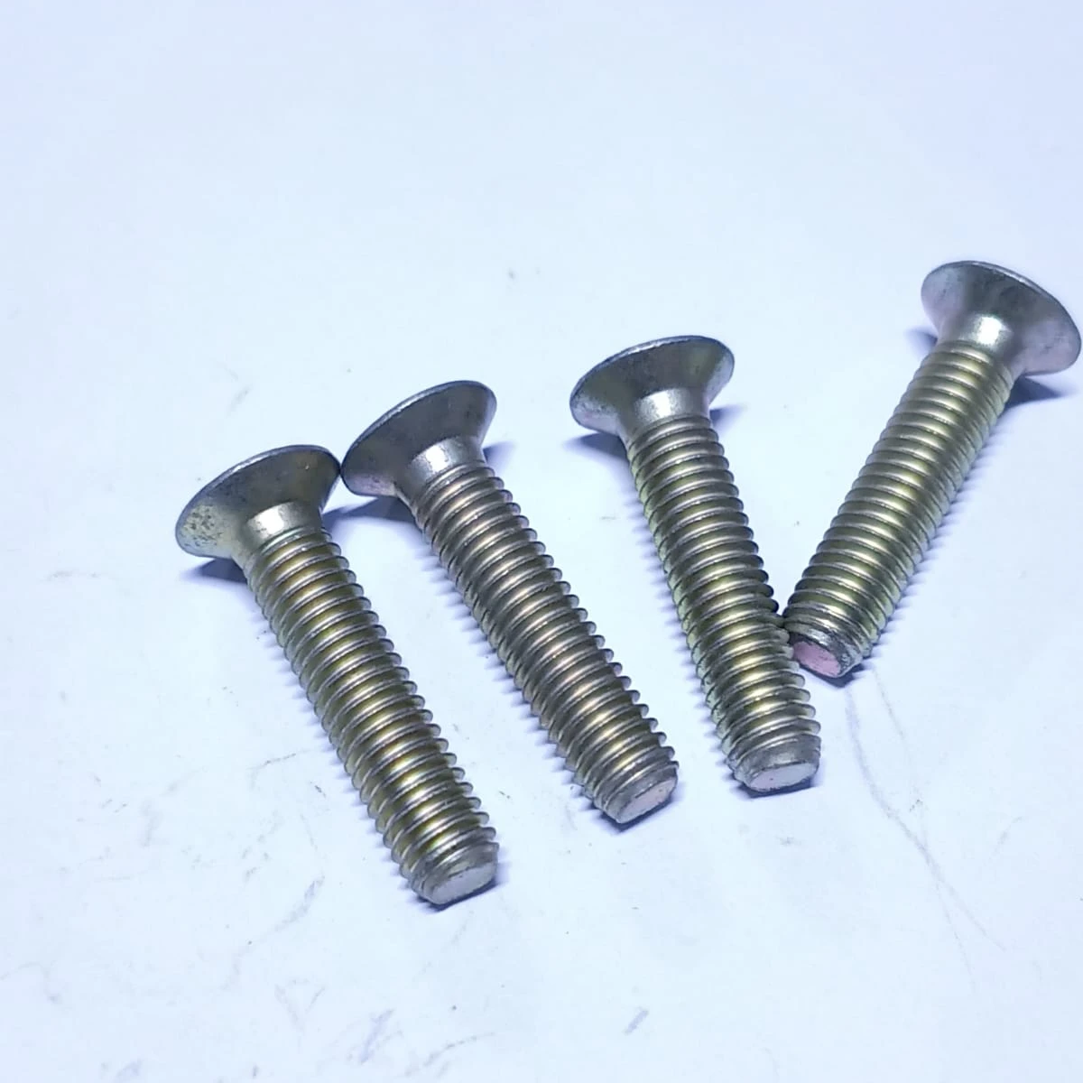 100° Countersunk Torx Machine Screw NAS1102-3-14