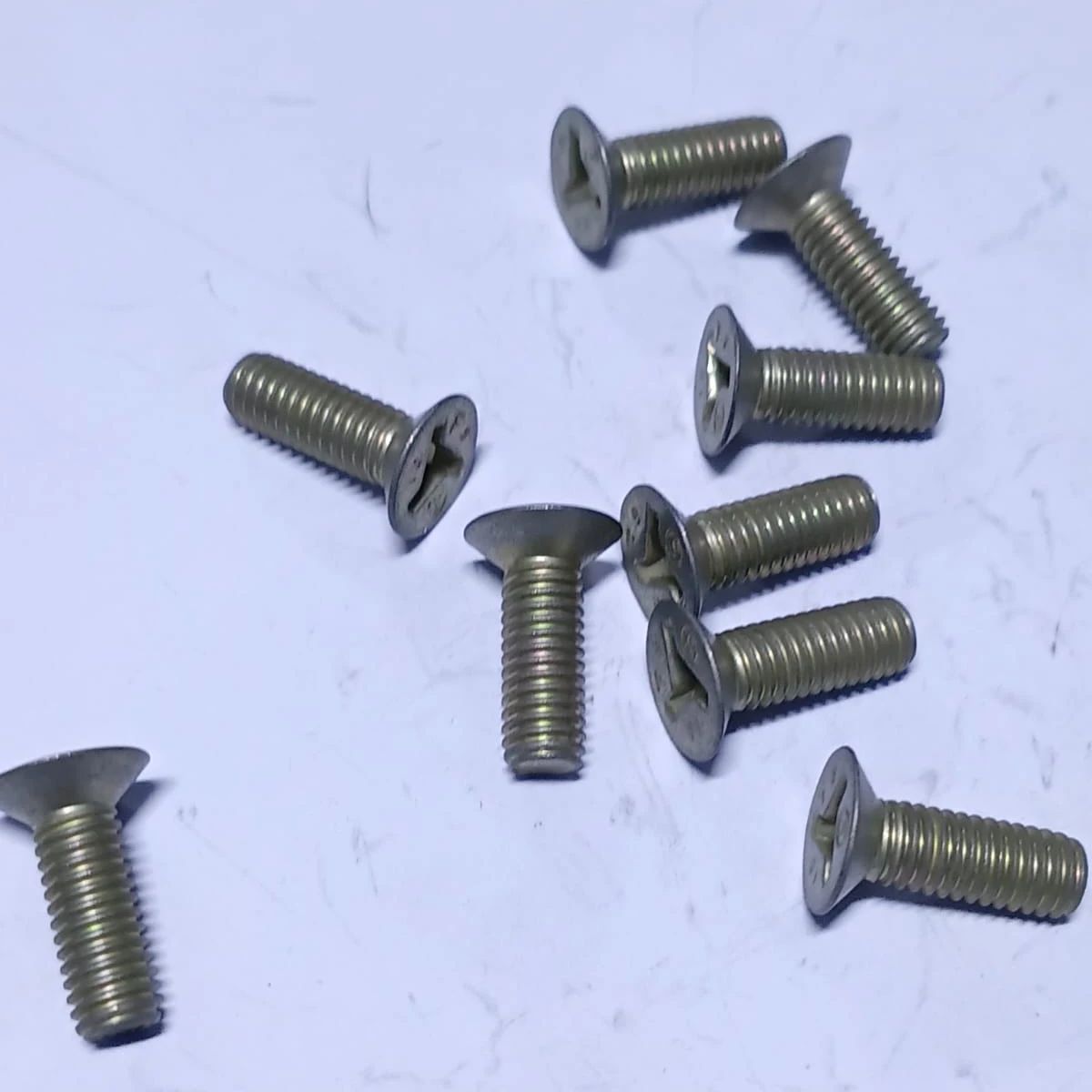 100° Countersunk Tri-Wing Machine Screw NAS5603-9