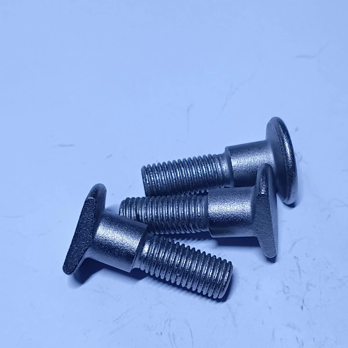 Oval Flush Head Close-Tolerance Shear Bolt DM03326-1