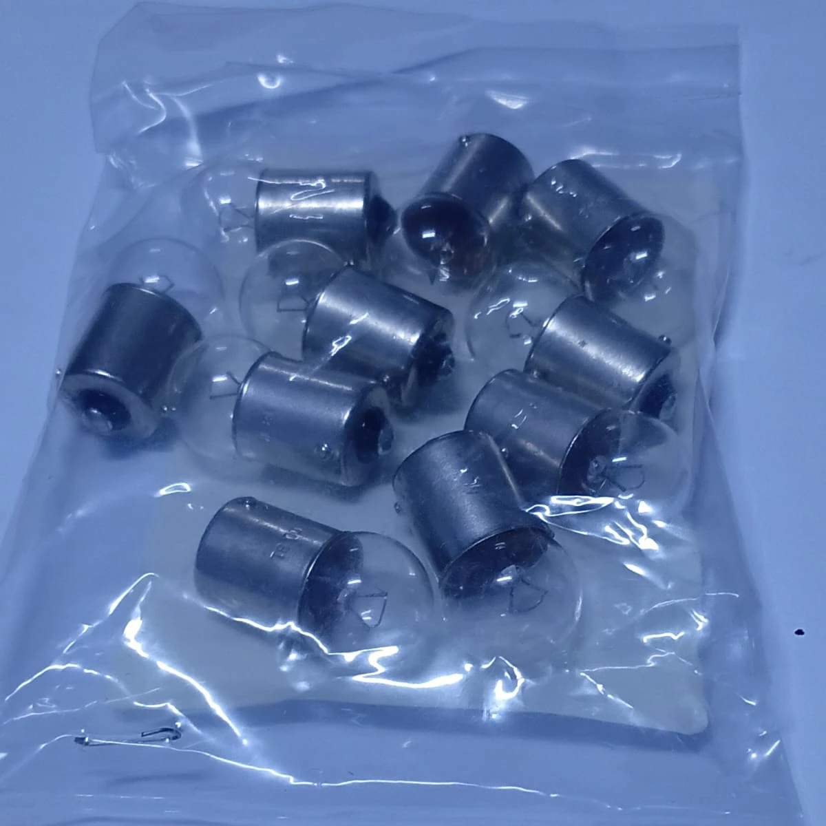 Incandescent Heavy-Duty Aviation Miniature Lamp (10-Pack) MS15570-81