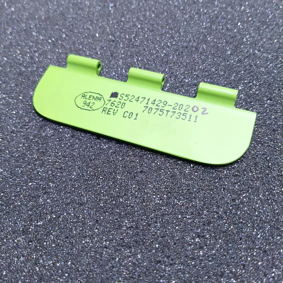  Hinge Half S52471429-20202