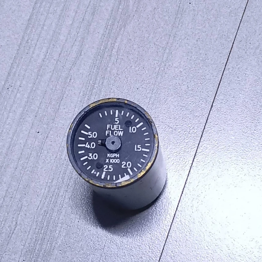 Aircraft Engine Fuel Flow Indicator (KGPH X 1000) LWY