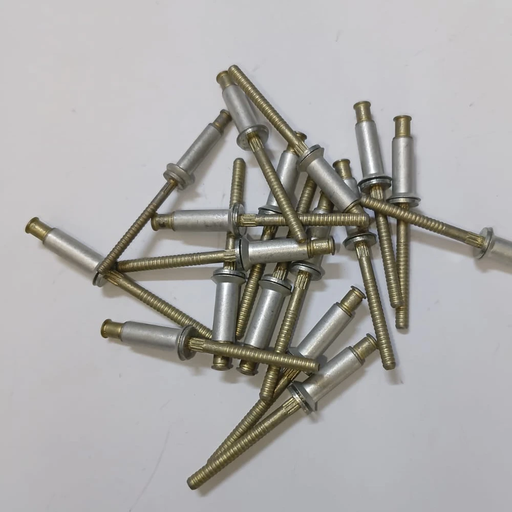 CherryMAX® Blind Rivet, Oversize 100° Countersunk Head CR3242-6-06