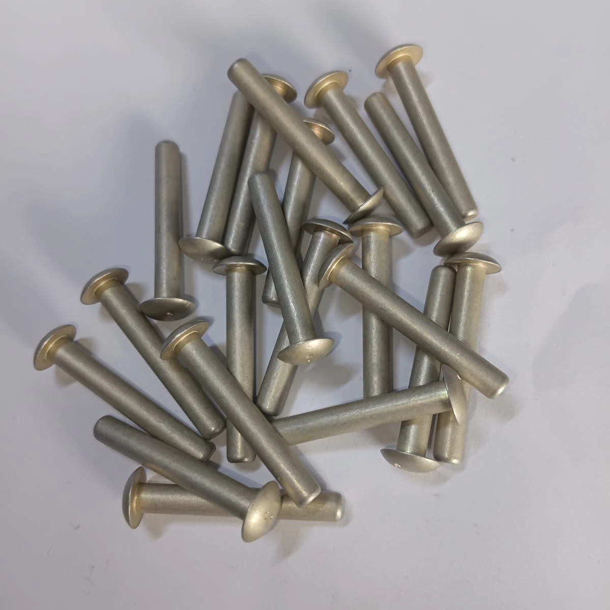Aerospace Solid Rivet - Universal Head (MS20470 Series)
