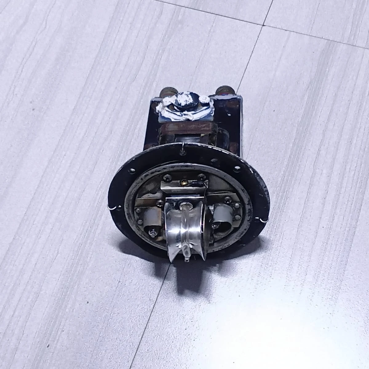 Aircraft Fuselage Rotating Anti-Collision Beacon Light Assembly 30-1953-1