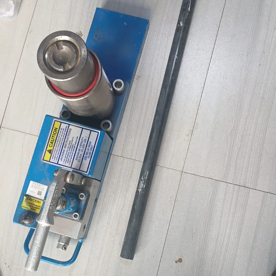 Hydraulic Aircraft Axle Jack